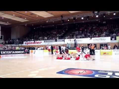 Showact - s.Oliver Baskets Würzburg 2013 | DDC Breakdance