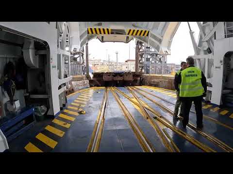 Traghettamento treno intercity  723    4K