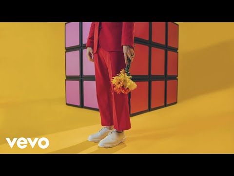 MAX - Missed Calls (feat. Hayley Kiyoko) [Party Pupils Remix] [Official Audio]