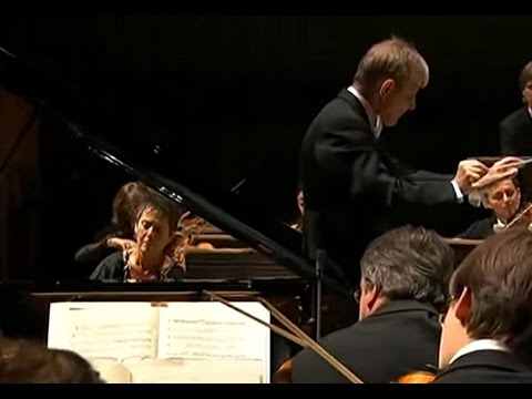 Chopin - Piano Concerto No. 2 | Maria João Pires, Trevor Pinnock