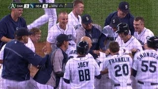 Kendrys Morales wins it on three-run walk-off homer