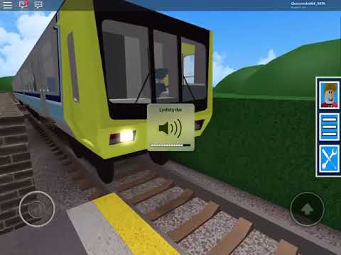 Class 151 regional GCR MAINLINE arrives and departs marstem firth