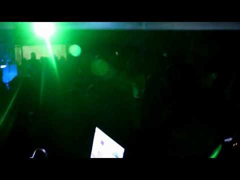 ATTENTI ALLA TESTA - caffè tritolo - pier & lory ospite MORENO PEZZOLATO 12-1-2012 /2