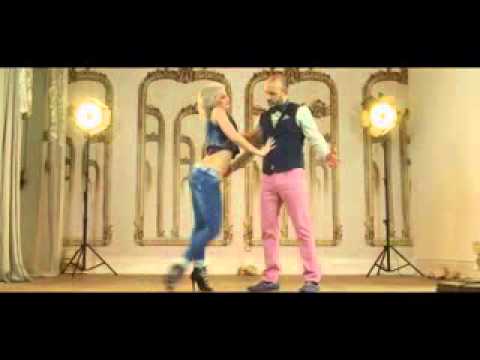 Tarraxo Bem Bom!!! Rui Unas feat Carolina Torres e Sara López