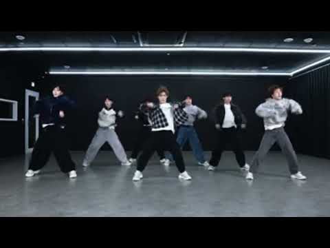 Universe luege (UL) Mama mia by beat mirrored