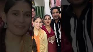 Happy rakshabandhan Aaj hamare ghar mein Rakhi Bandhan ka parv manaya ja raha hai