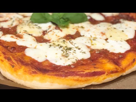 Ricetta impasto per Pizza veloce buonissimo e leggero e salsa veloce