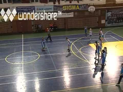 Kari LaPlante #14   5