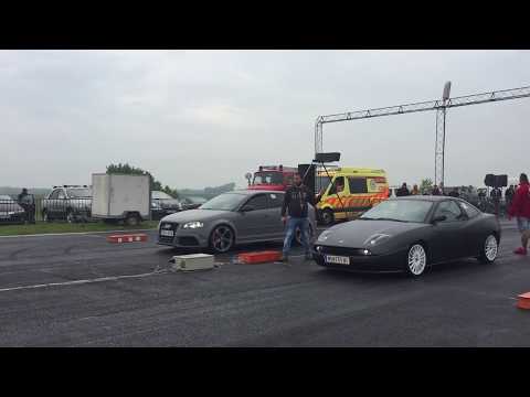 Audi RS3 ( 400 HP) vs Fiat Coupe 20V Turbo ( 400 HP) - 1/4 Meilen Rennen