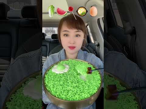 Eat emoticons,eat you bite by bite,the co-pilot eats snacks#food#shortvideo#Eatemoticons