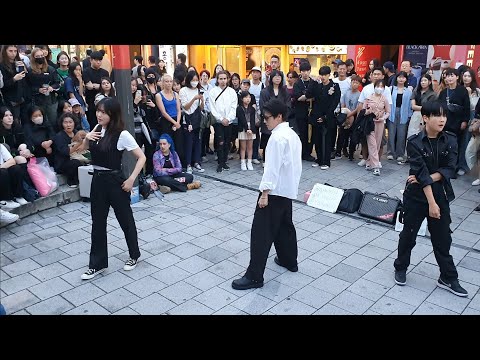 [STREET ARTIST] YU KAGAWA, HYOJIN & YOUNGWON. INTERACTIVE HONGDAE BUSKING. 230930.