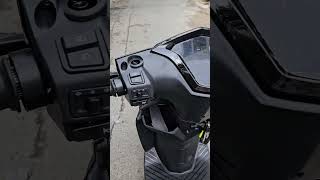 Xe điện 3 bánh đa năng Q1 đen