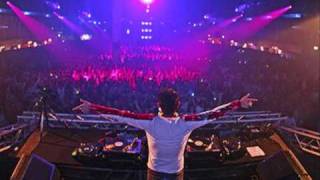 Red Hot Chilli Peppers vs. Benny Benassi - My Otherside(played by Tiesto Live @ Evolution 2009)