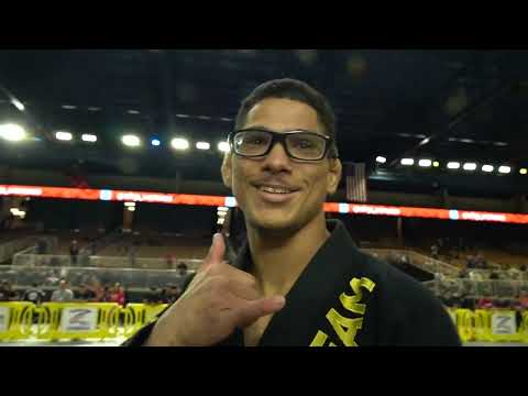 All Access: Ismael Santos Hits Birthday Gold At 2021 Pans