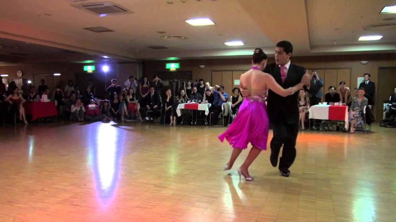 Ruben y Sabrina Veliz 2012 1124 in Tokyo