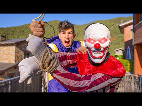 APPEARS THE MURDERER CLOWN SHORT FINGERS !! *WE CAUGHT IT* Makiman
