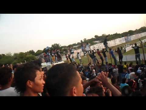 "Venirte a ver" Barra: Revolucionarios 1928 &bull; Club: Motagua