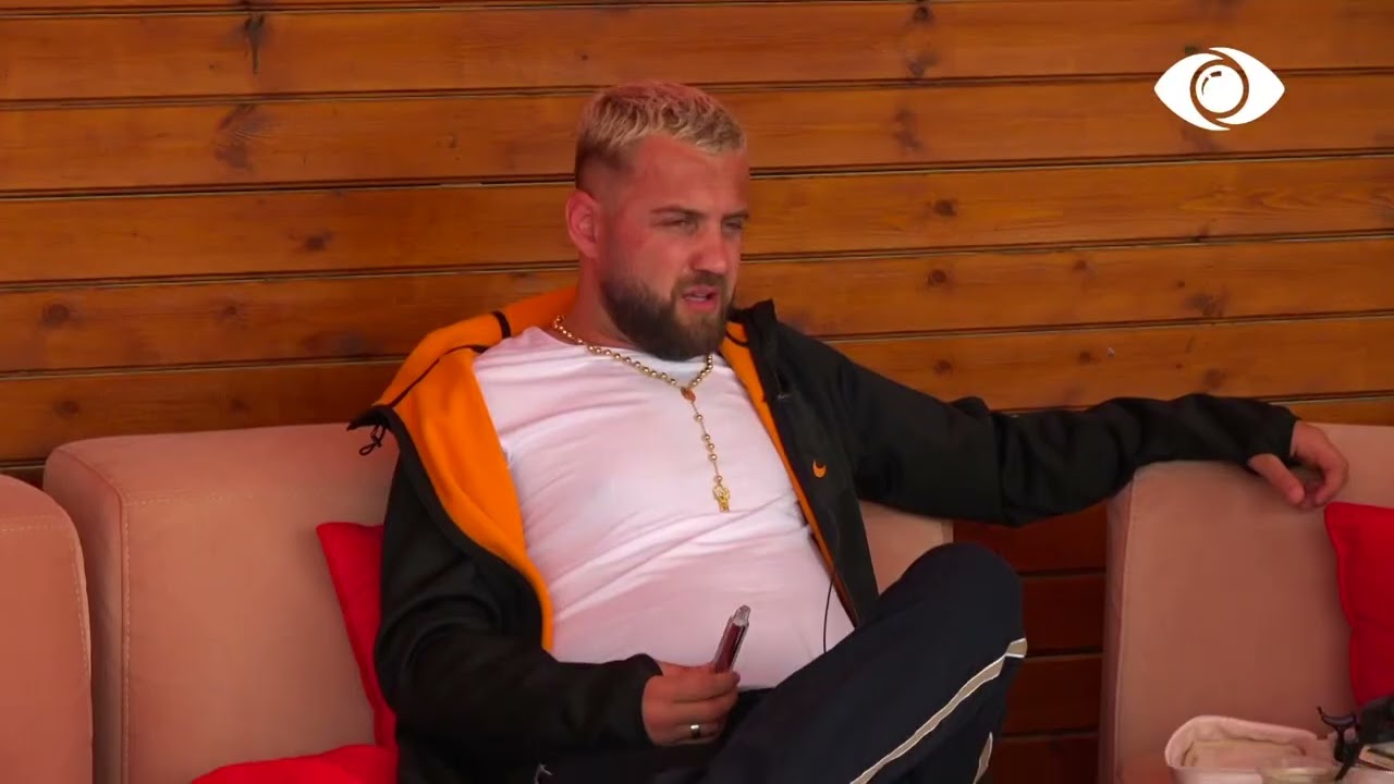 Kristi bisedon me Qetsorin: Do ikësh të shtunën!