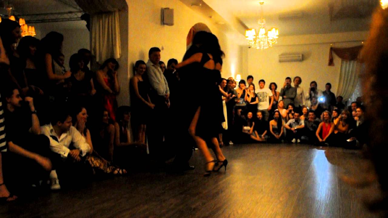 Diego "El Pajaro" Riemer & Belen Giachello, show in Nizhny Novgorod, Russia, 12.11.2011 (3/4)