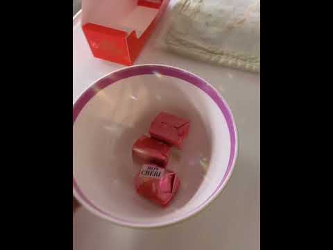 Hmmm satisfying mon cheri #cherry #moncheri #chocolate #shortvideo #viralvideo