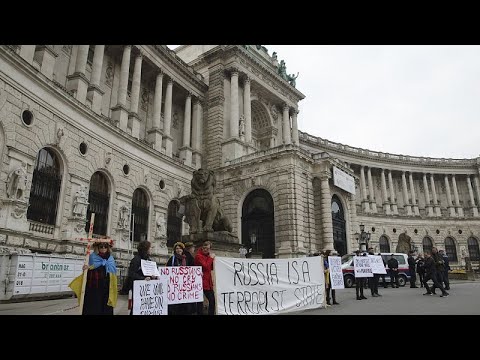Протесты против российской делегации в ОБСЕ