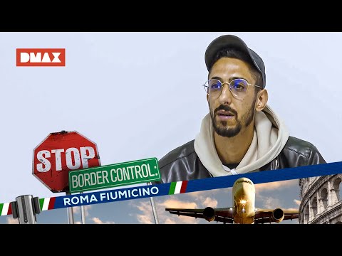 A young man tries to hide cocaine in gift packages | Stop Border Control Fiumicino