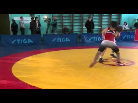 Чемпион в 100кг Алиев Леон г.Кострома 2ноября 2014г(вольная борьба