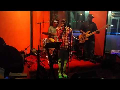 Derrell Dukes - The Point of It All @ Sydney's Martini and Wine Bar - Anthony Hamilton (Cover)