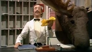 Manuel Practices His English - Fawlty Towers - BBC