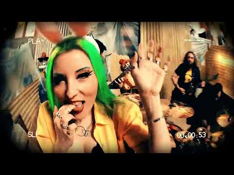 SYNLAKROSS - Bunnies And Bows (OFFICIAL VIDEO)