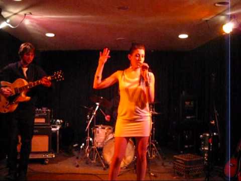 Elise Moureau singing Consequences at the Rox Box