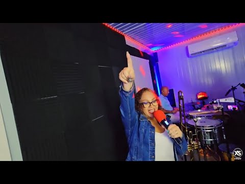 X-Static ft Nicolle Martines de Kort - Sanger Cayente🥵 #takikootrobakere#hisaman#ambientecayente