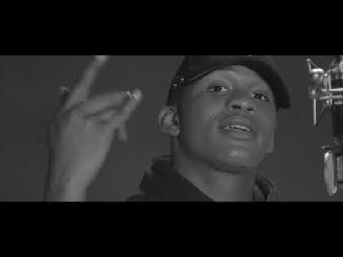 Uami Ndongadas - Joga Bonito ft. T-REX (Vídeo Oficial)