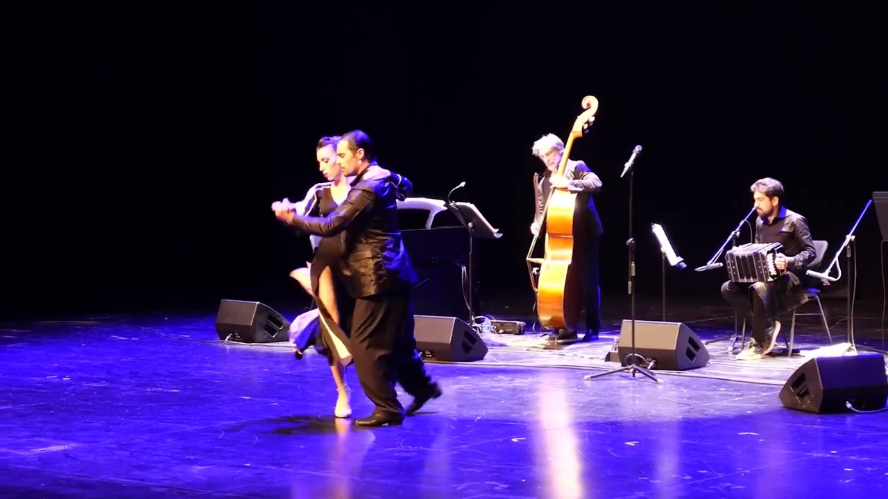 Video thumbnail for Juan Malizia & Manuela Rossi with Tango Bardo -   Ave Maria de Piazzolla