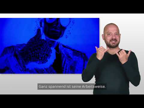 Führung in der Ausstellung in Gebärdensprache