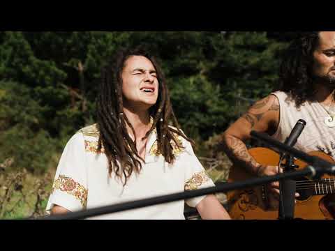 Redemption song Bob Marley cover - Nikau and Matiu Te Huki (Papa-son)