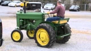 preview picture of video 'John Deere M To Be Sold At Powell Auction & Realty LLC'