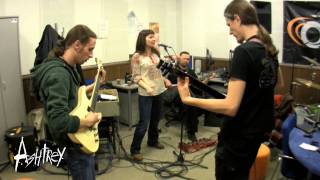 Ashtrey Live@Opus3 - Naked Earth