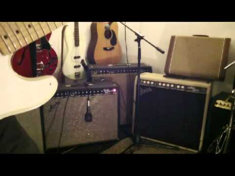 fenderguru.com's blackface Twin Reverb with WGS G12c