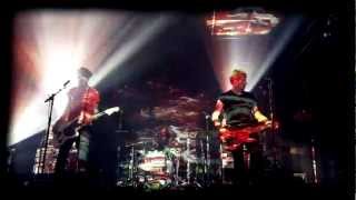 A PLACE TO BURY STRANGERS - Mind Control (FD &#39;not at all&#39; acoustic session)