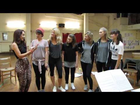 Friendship Through The Ages - The Rainbooms