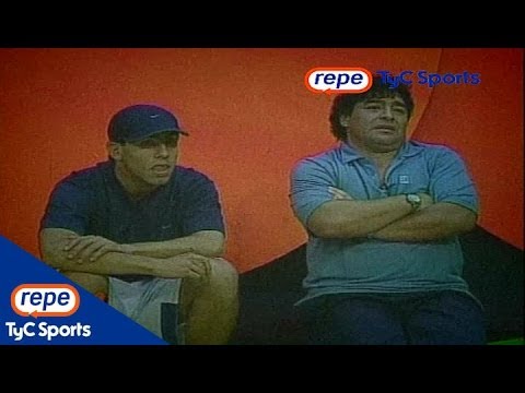 Diego Maradona y Carlos Tevez en Mar de Fondo (2002)