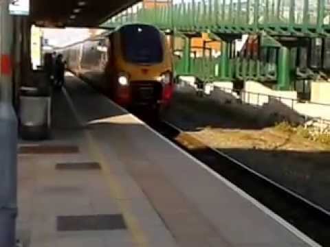 Prestatyn - Virgin Voyager Euston - Holyhead 20.4.13