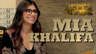 MIA KHALIFA AUDICIONA EN LA OFICINA - Pepe&#39;s Office