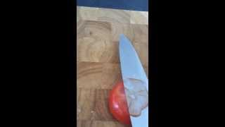 KAGAYAKI JCK CarboNext Gyuto 21cm Schnitttest Tomate