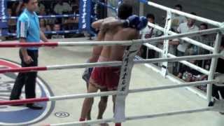 Download Lagu Petdam Tiger Muay Thai vs Mum Sitfonluang @ Suwit Stadium 12/4/2013 Thumbnail