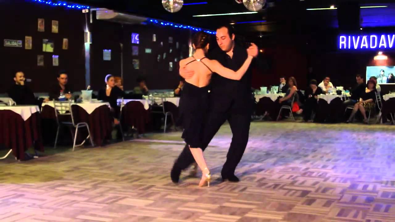 AGOSTO 2012 - Paola Tacchetti y José Luis Ferraro - 2/4 - RIVADAVIA CLUB