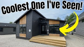 Ultra Modern MODULAR HOME Unlike Anything I’ve Ever Toured!