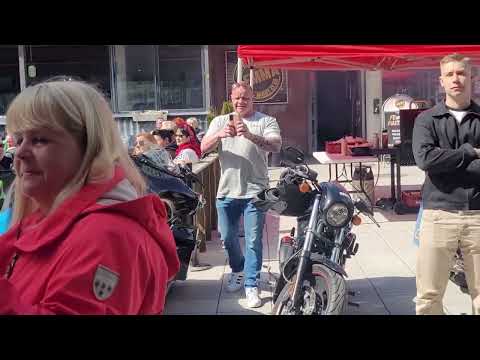 Johnny Filter band- My boy flat top