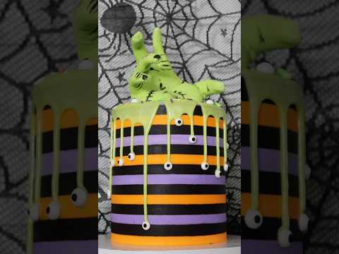 Halloween Monster Cake 🎃 Buttercream Stripes + Fondant Hand